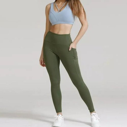 How to dye tights green? 